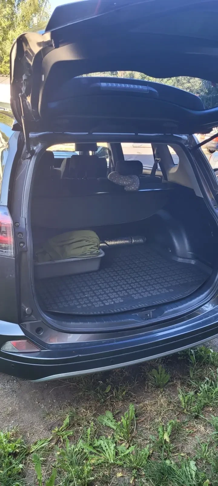 Toyota Rav4, снимка 9 - Автомобили и джипове - 52575549