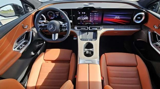 Mercedes-Benz GLC 400 4MATIC AMG-Line, снимка 6 - Автомобили и джипове - 56222750