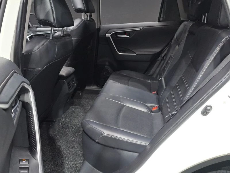 Toyota Rav4 2.5 4WD Hybrid| 219к.с., снимка 11 - Автомобили и джипове - 56289130