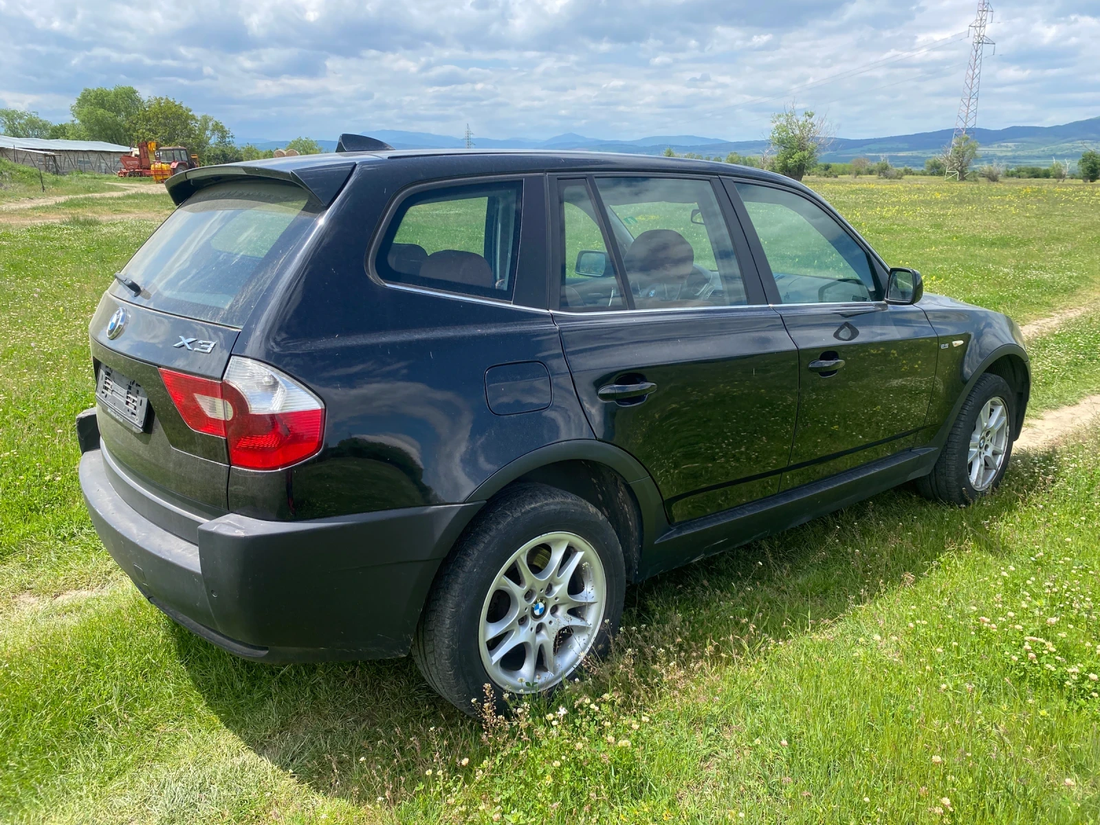 BMW X3 2.5 БЕНЗИН - изображение 2