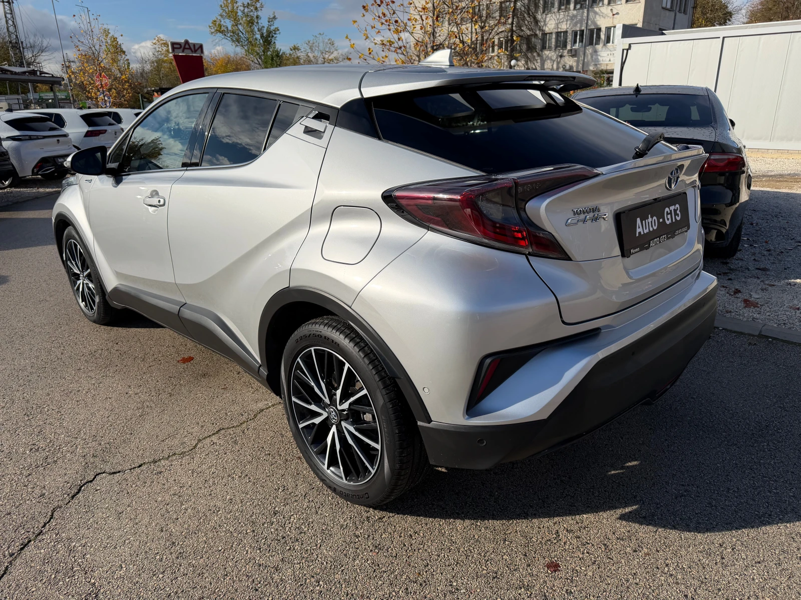 Toyota C-HR 1.8h 122к.с Кожа Luxury FULL Гаранция - изображение 6