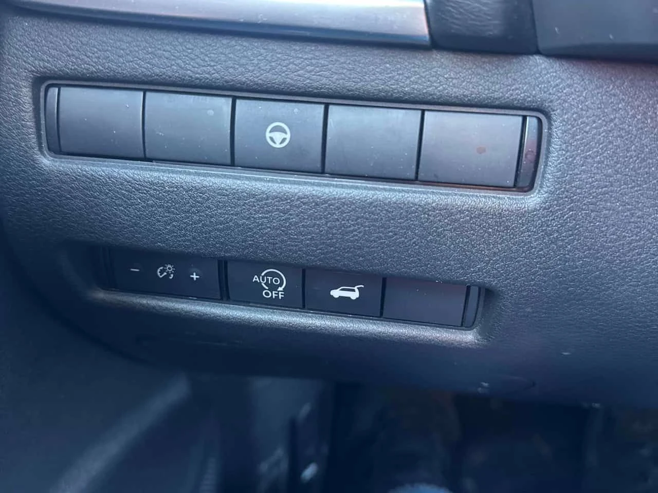 Nissan Rogue * AWD SV Midnight Edition * CARFAX * ��� ����� | Mobile.bg � ����������� 10