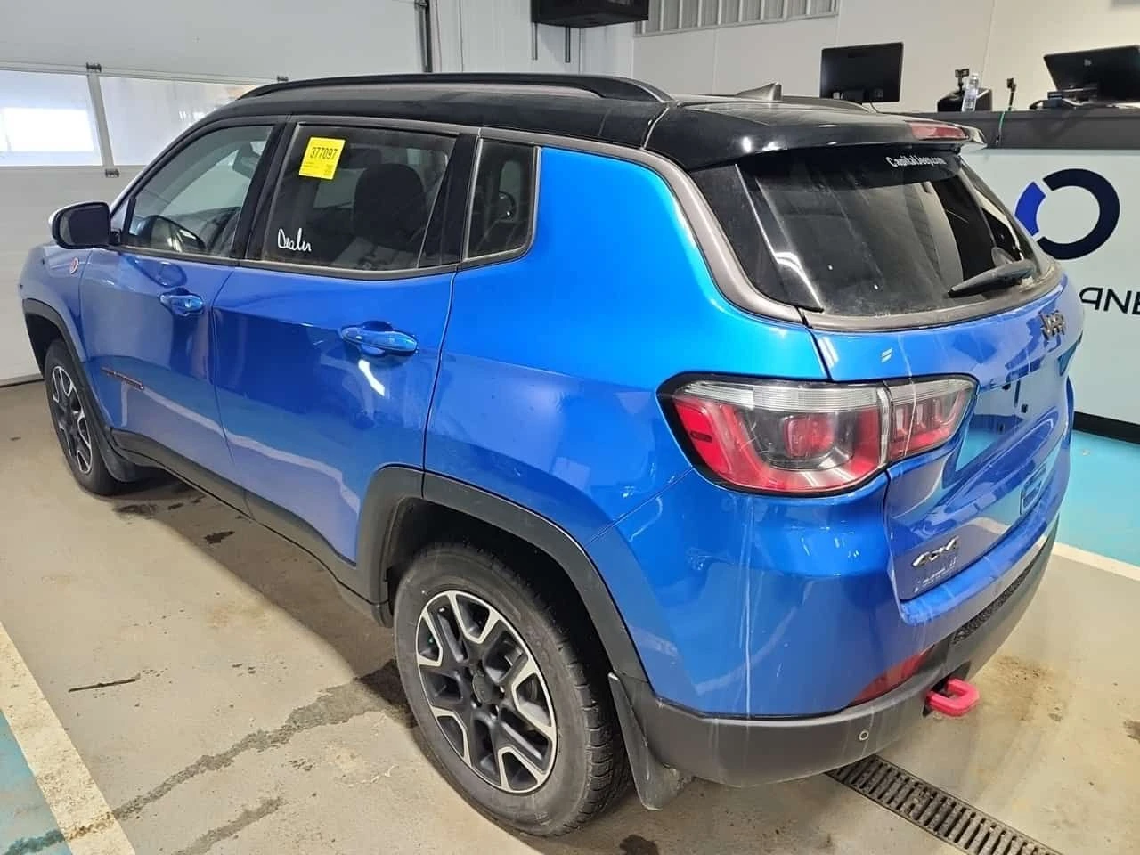 Jeep Compass TRAILHAWK /CARFAX/2 Ключа/Кожа/Панорама - изображение 4