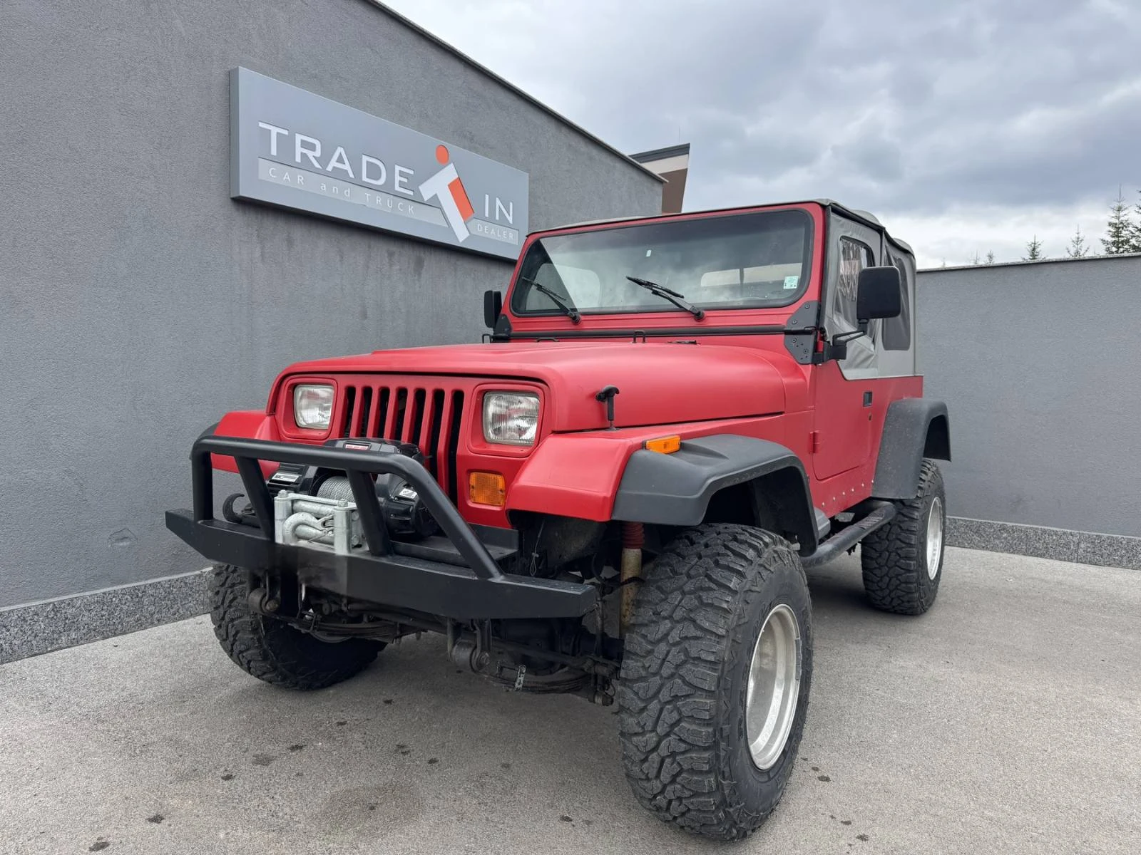 Jeep Wrangler 2.5i YJ | Auto.bg — изображение 1