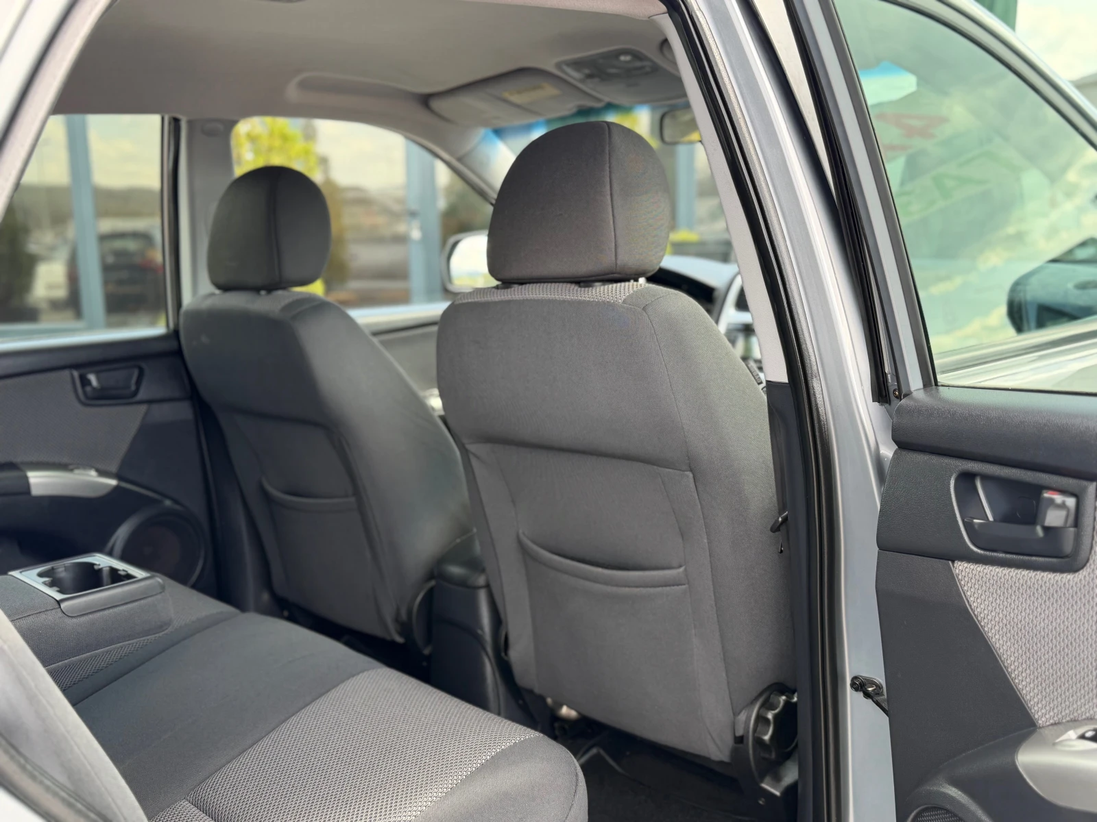 Kia Sportage * 174 ������* ������* 4X4* ���*  | Mobile.bg � ����������� 11