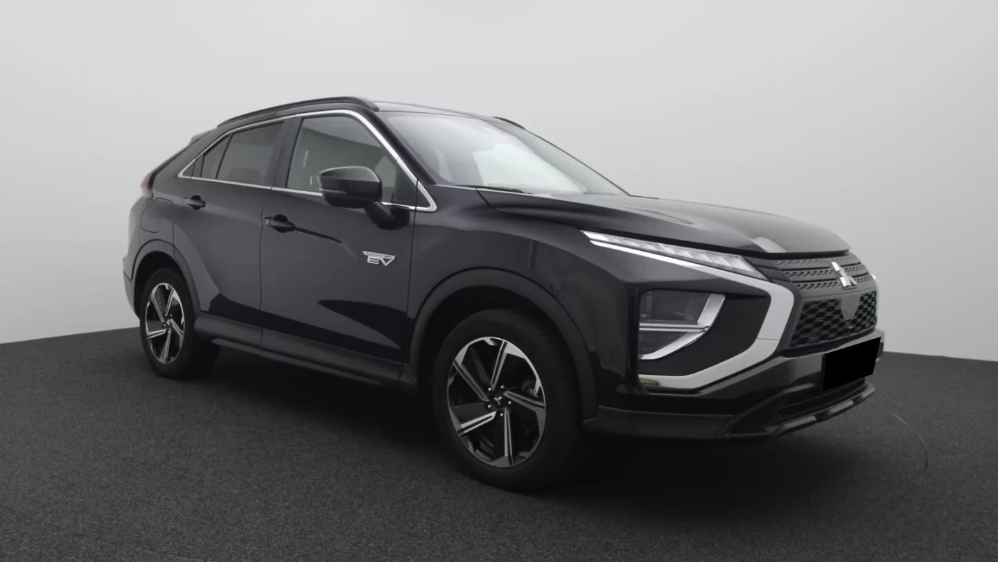 Mitsubishi Eclipse Cross 188HP/PLUG-IN/4x4/carplay/TOP, снимка 2 - Автомобили и джипове - 54554011