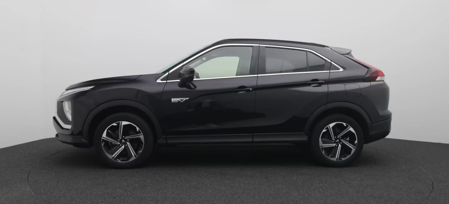 Mitsubishi Eclipse Cross 188HP/PLUG-IN/4x4/carplay/TOP, снимка 7 - Автомобили и джипове - 54554011