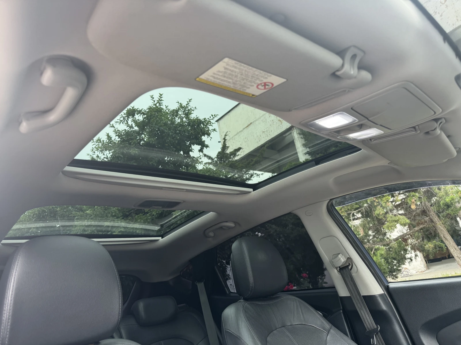 Hyundai IX35 2.0 CRDI LUX, снимка 9 - Автомобили и джипове - 54882121