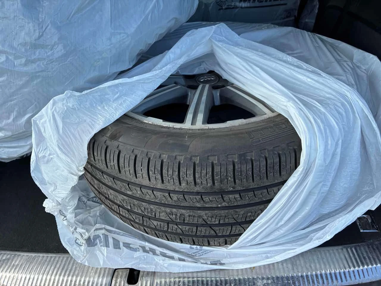 Audi Q7 * Technik * CARFAX * ЦЕНА ДО БГ, снимка 14 - Автомобили и джипове - 55035325