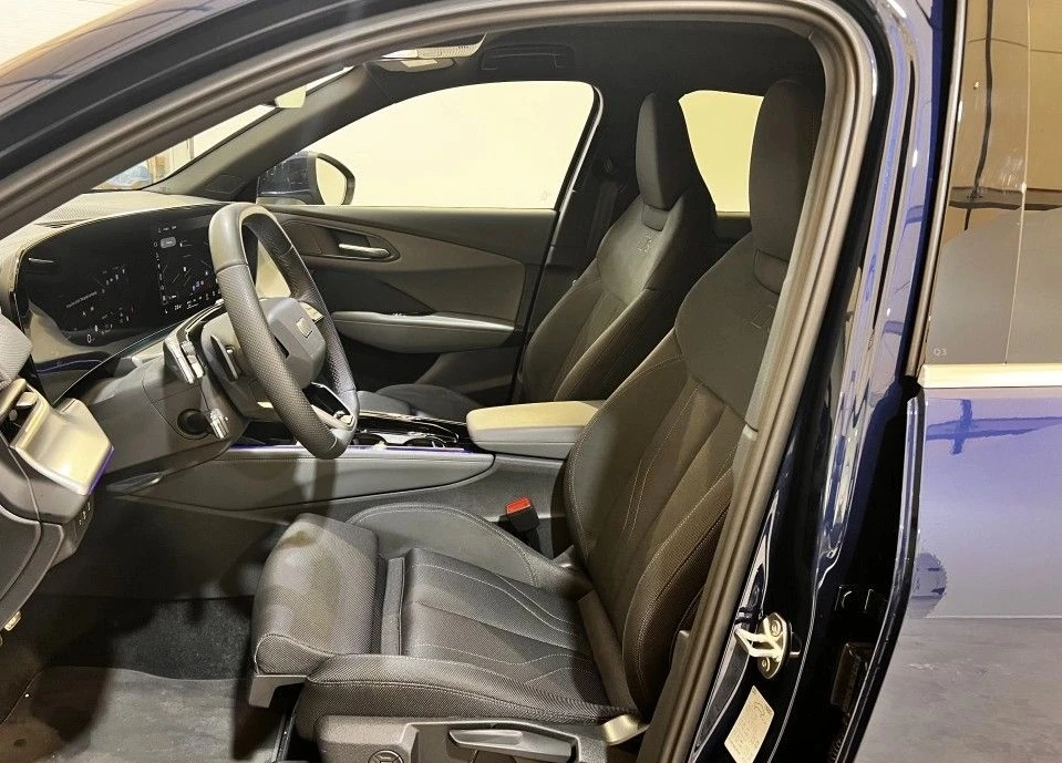 Audi Q3 1.5 S-Line, снимка 6 - Автомобили и джипове - 55047259