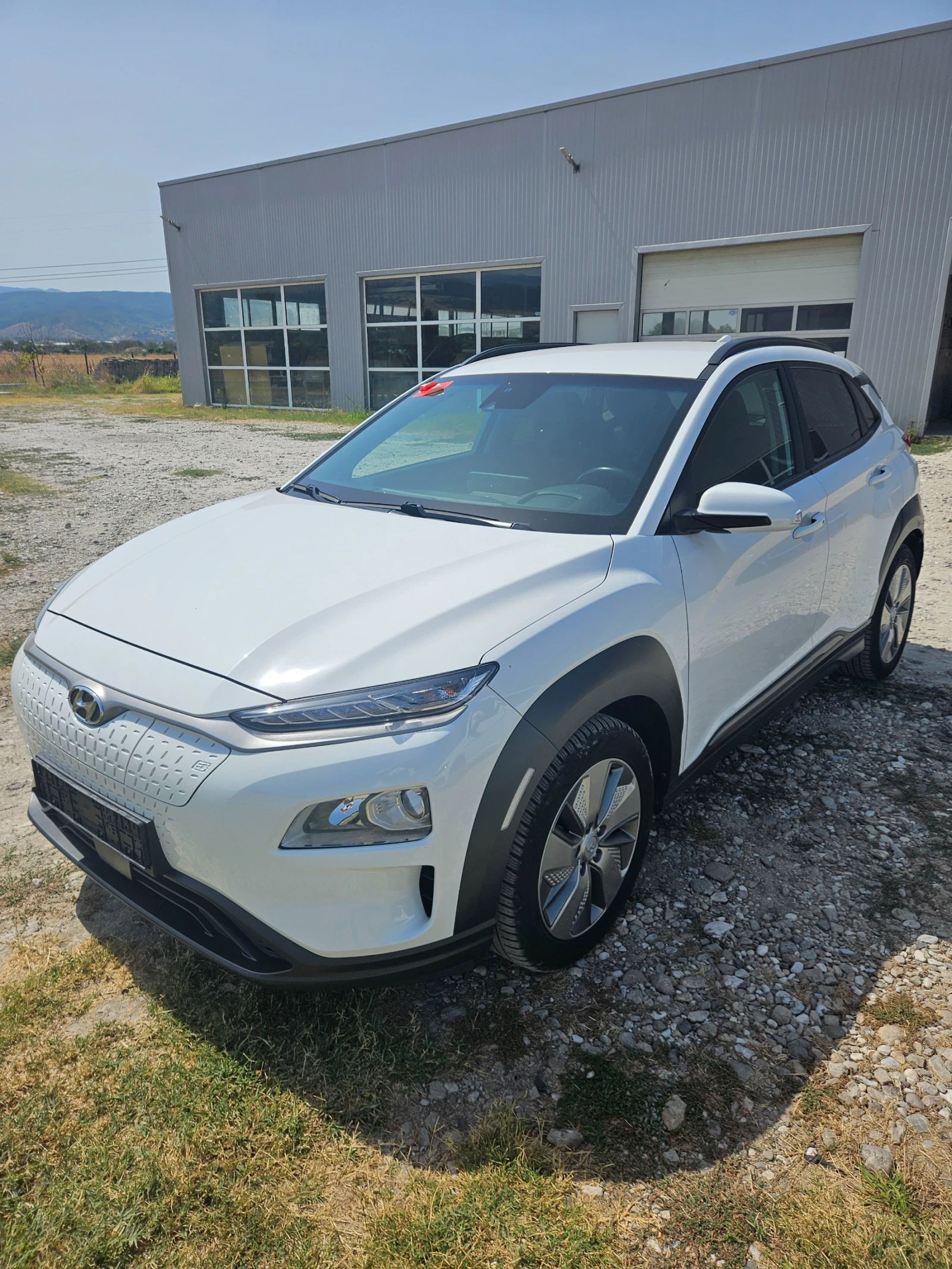 Hyundai Kona 64 KWh /  100 % SOH  /  Отлично състояние