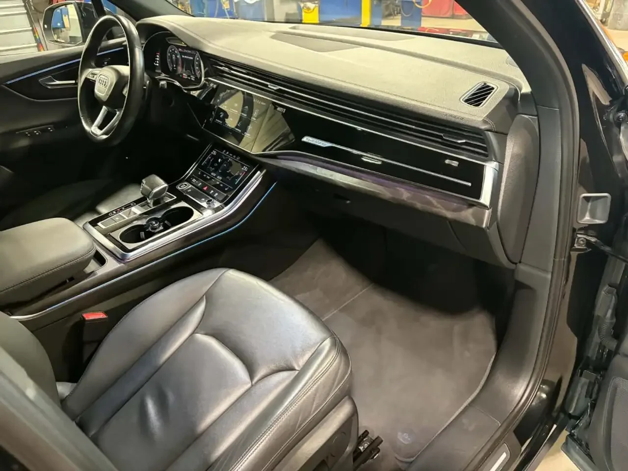 Audi Q7, снимка 13 - Автомобили и джипове - 56226736
