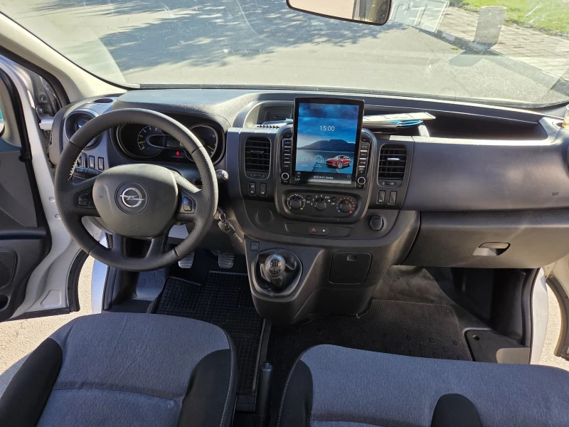 Renault Trafic КЛИМА* АВТОПИЛОТ* ТОП , снимка 10 - Бусове и автобуси - 52956161