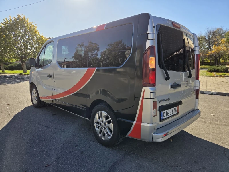 Renault Trafic КЛИМА* АВТОПИЛОТ* ТОП , снимка 6 - Бусове и автобуси - 52956161