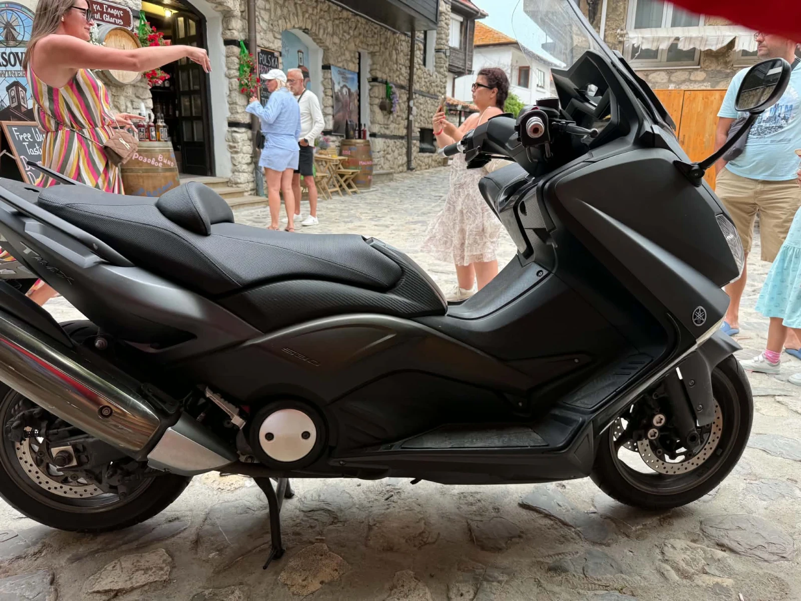 Yamaha T-max