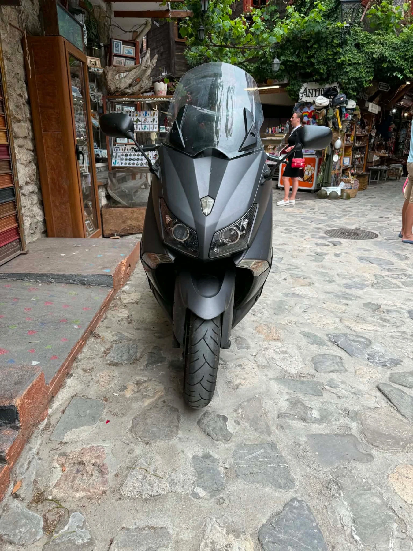 Yamaha T-max, снимка 2 - Мотоциклети и мототехника - 54885117