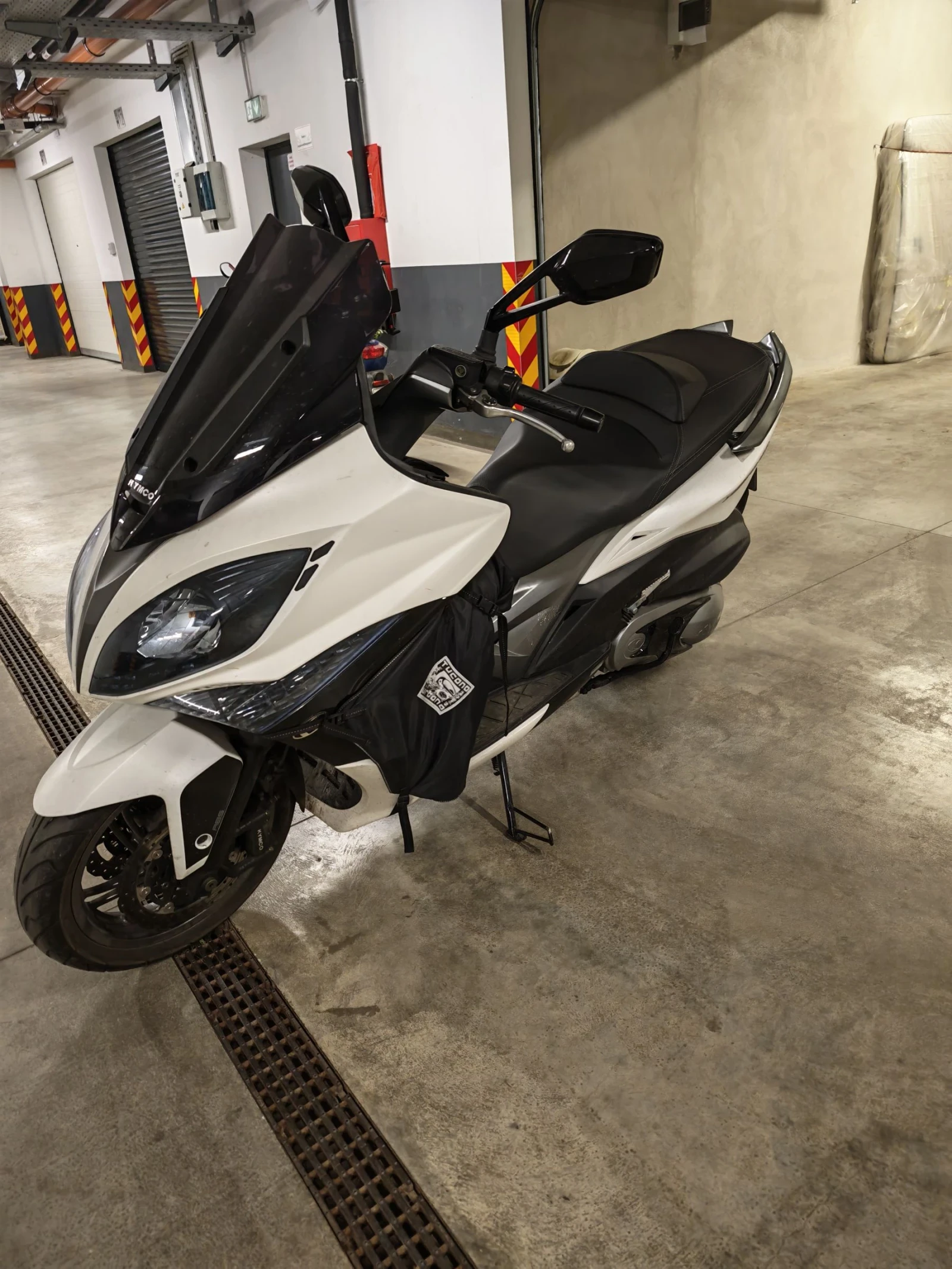 Kymco Xciting 400i, снимка 3 - Мотоциклети и мототехника - 55355392