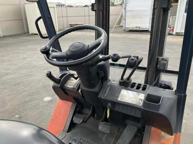  Toyota     | Mobile.bg   9