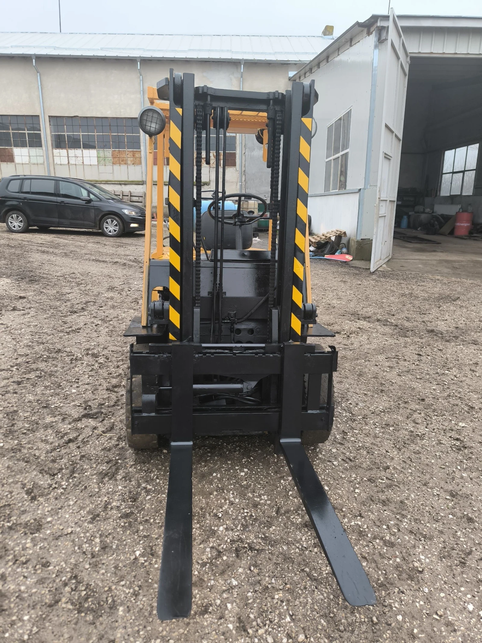 ������� Komatsu  Nissan | Mobile.bg � ����������� 2