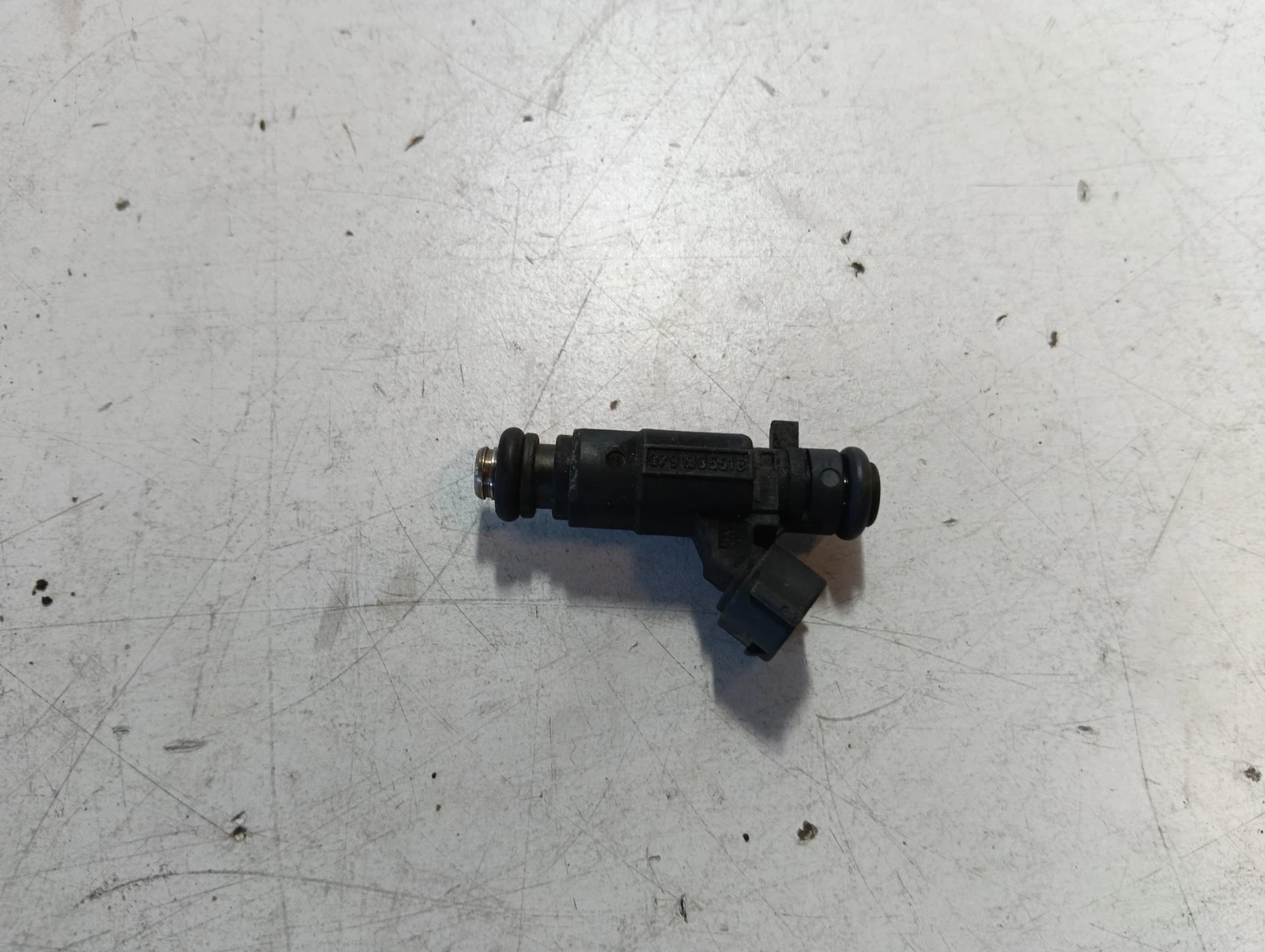 дюза 3.7 I 079133551B 0280156180 Audi A8
