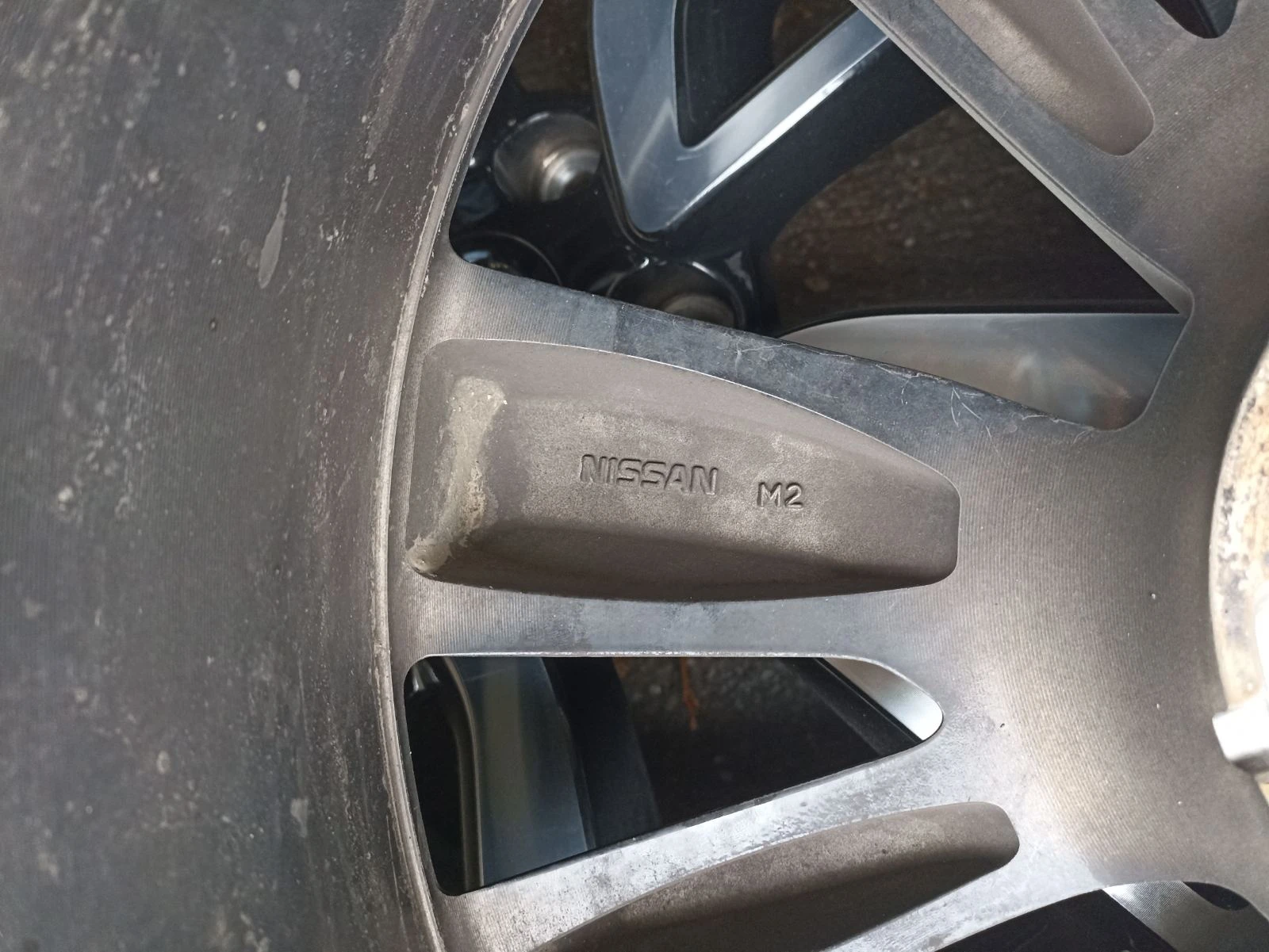 Гуми с джанти Goodyear 225/55R19, снимка 11 - Гуми и джанти - 53824161