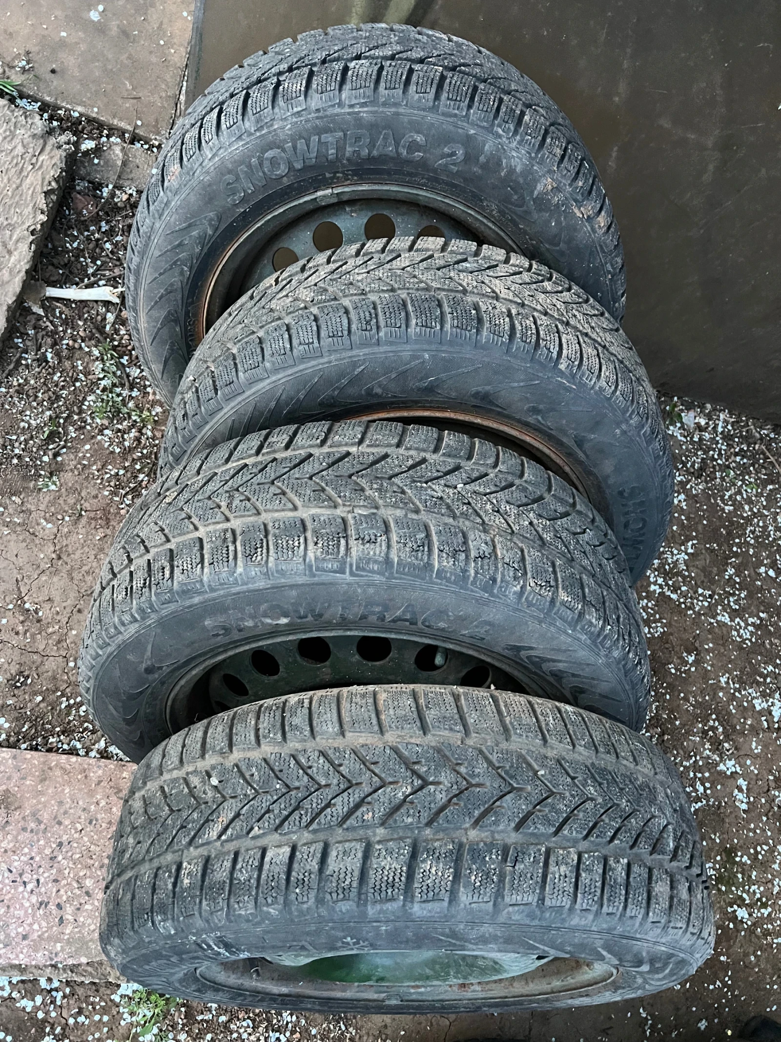 ���� � ������ 205/60R16 �� Renault Scenic rx4 | Mobile.bg � ����������� 1