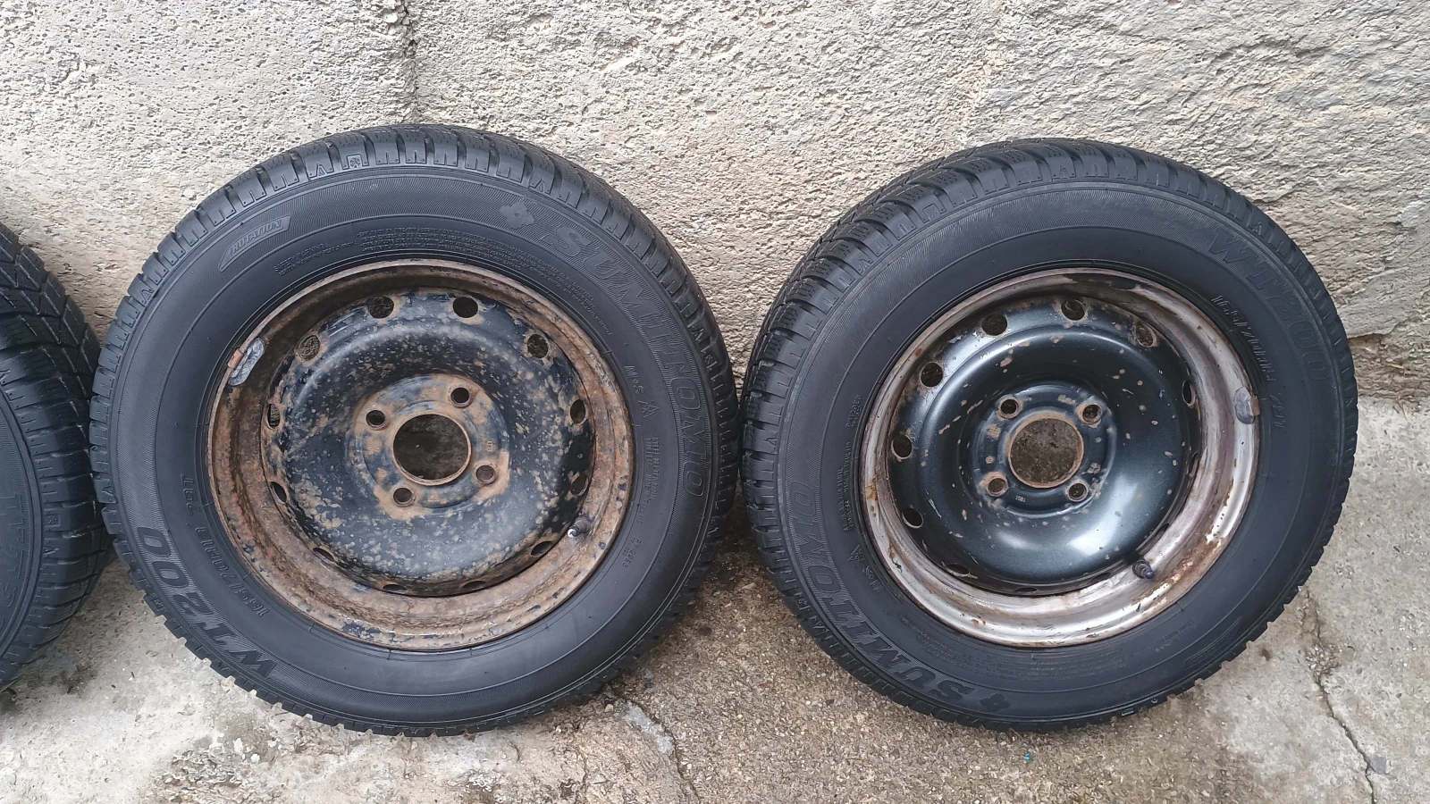 Гуми Зимни 165/70R13, снимка 5 - Гуми и джанти - 55225462