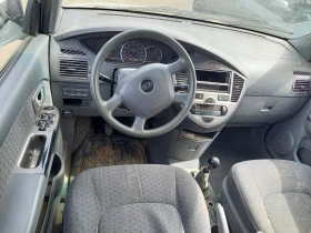 Kia Carens 2.0crdi, снимка 4