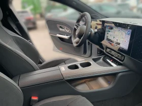 Mercedes-Benz CLA 250 EQ* AMG* PANO* DISTR* KEYLESS* CARPLAY* , снимка 10