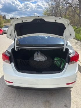 Hyundai Elantra, снимка 11