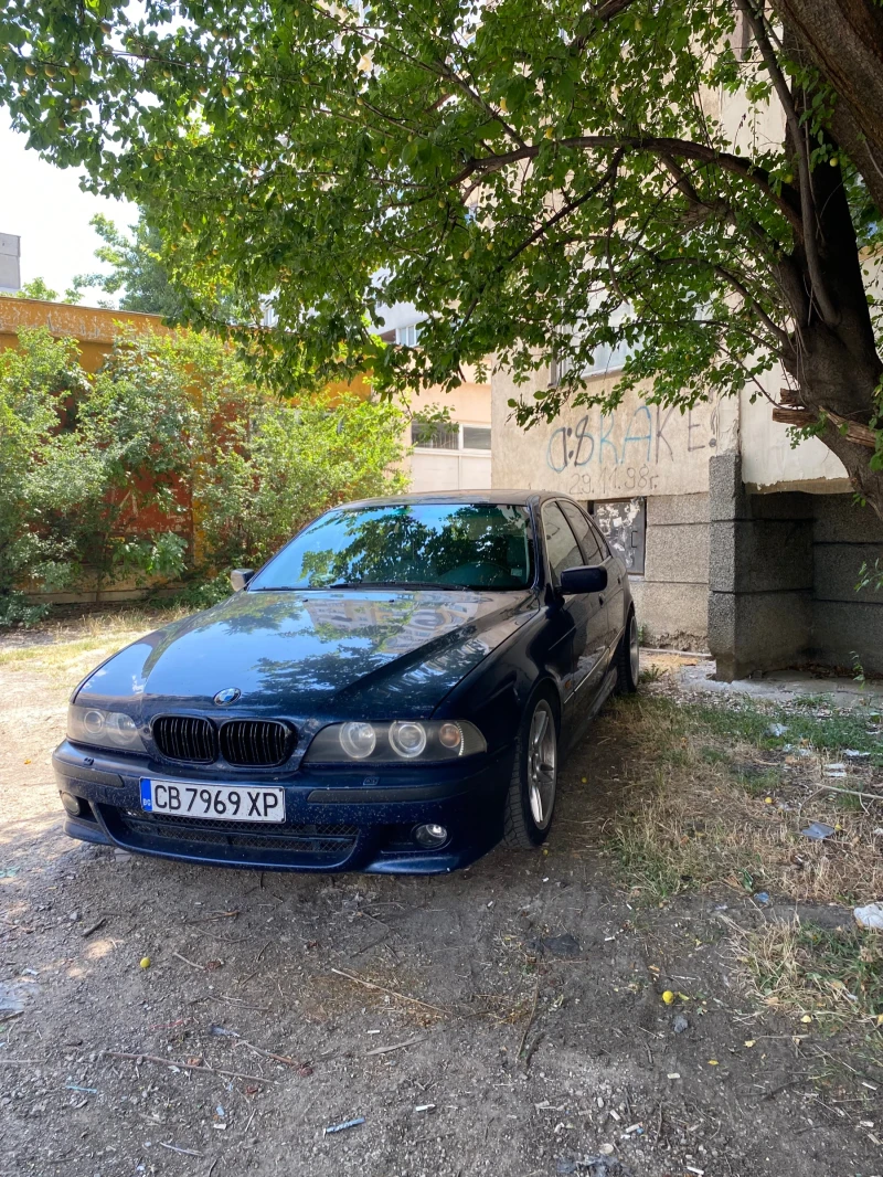 BMW 523 523i, снимка 1 - Автомобили и джипове - 48444050