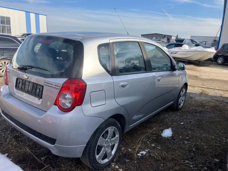 Chevrolet Aveo, снимка 5 - Автомобили и джипове - 48869735