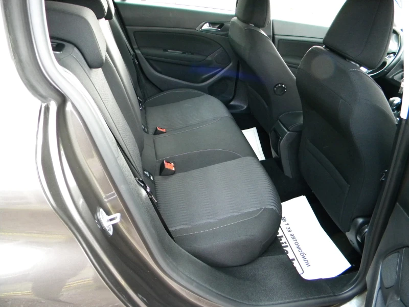 Peugeot 308 1.6ecoHDI-190000km- KATO НОВО  EURO5B, снимка 13 - Автомобили и джипове - 50166951