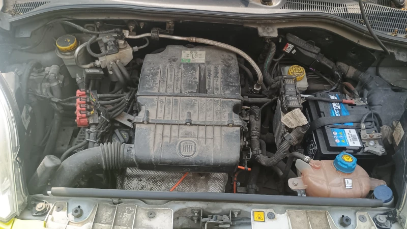 Fiat Qubo 1.4 LPG&CNG, снимка 16 - Автомобили и джипове - 52336395