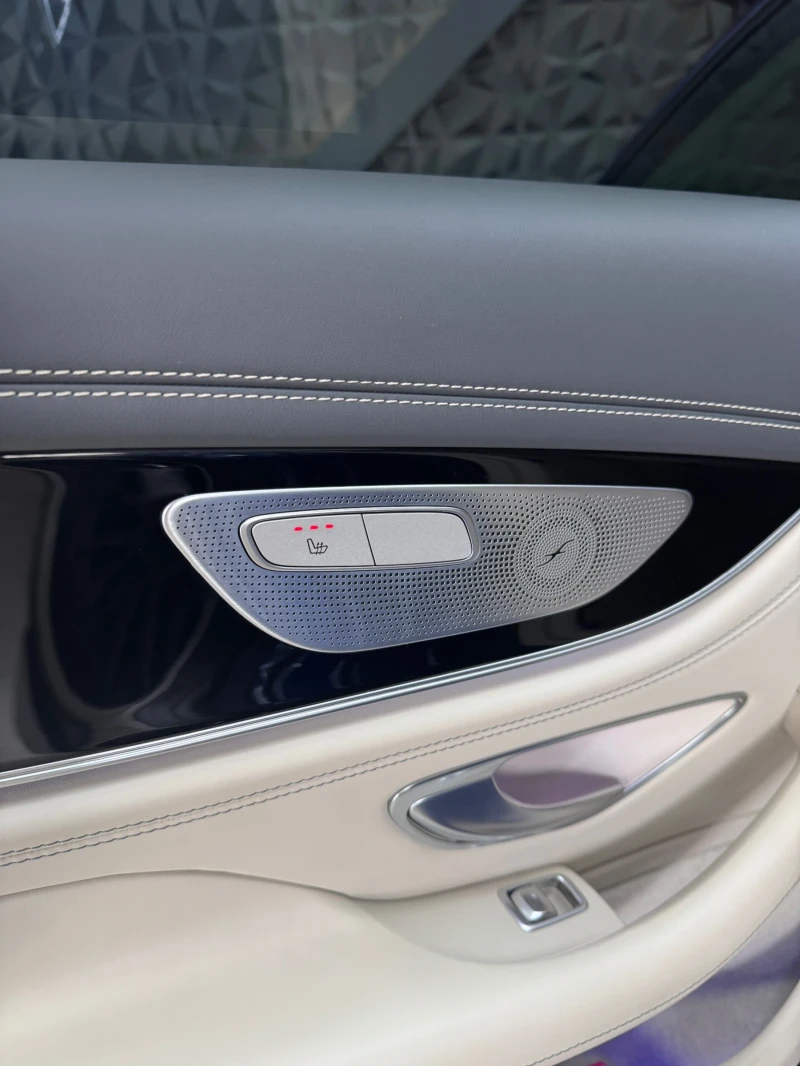 Mercedes-Benz GT 63s AMG 4 MATIC+ * BURMESTER* FULL Екстри* HEAD UP, снимка 7 - Автомобили и джипове - 51257336