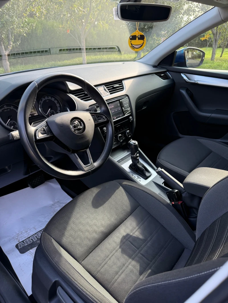 Skoda Octavia Skoda Octavia 1.5 G-TEC 131к.с. DSG МЕТАН, снимка 8 - Автомобили и джипове - 52091300