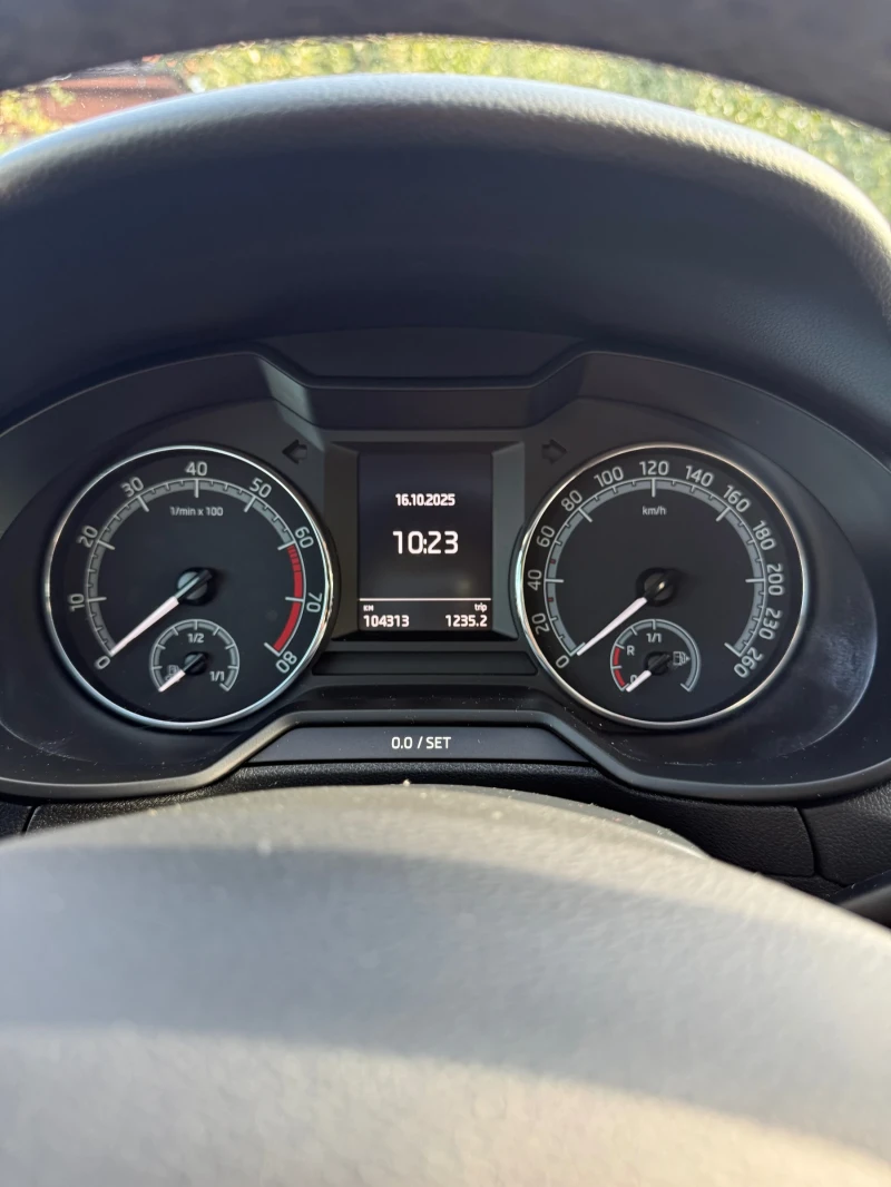 Skoda Octavia Skoda Octavia 1.5 G-TEC 131к.с. DSG МЕТАН, снимка 9 - Автомобили и джипове - 52091300