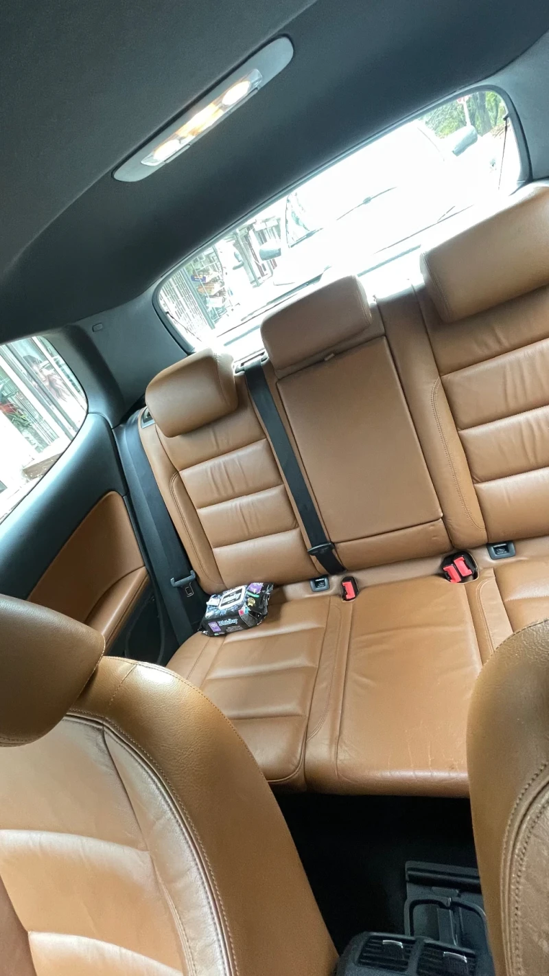 VW Golf 2.0TDI, снимка 9 - Автомобили и джипове - 52342888