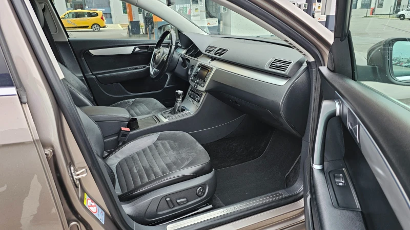 VW Passat 2.0TDI HIGHLINE PANORAMA  , снимка 13 - Автомобили и джипове - 52455684