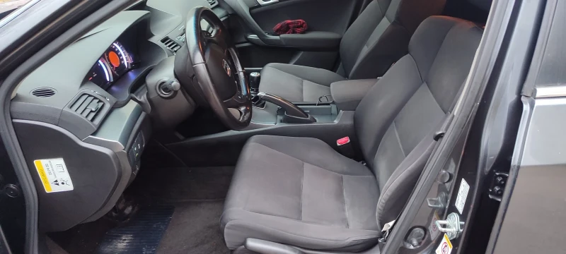 Honda Accord Tourer, снимка 3 - Автомобили и джипове - 52736379