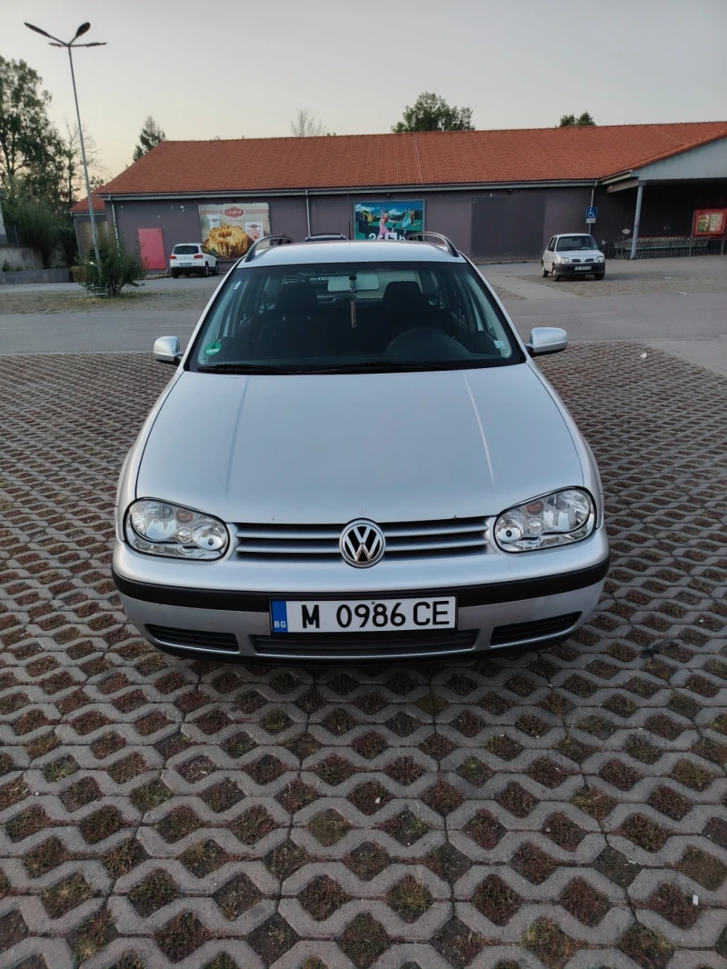 VW Golf 4 Variant , снимка 2 - Автомобили и джипове - 52778123