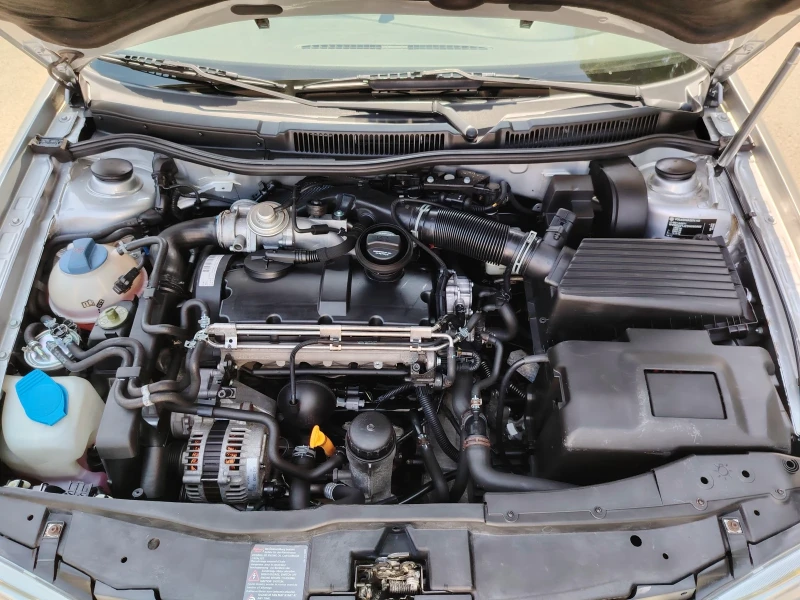 VW Golf 4 Variant , снимка 10 - Автомобили и джипове - 52778123