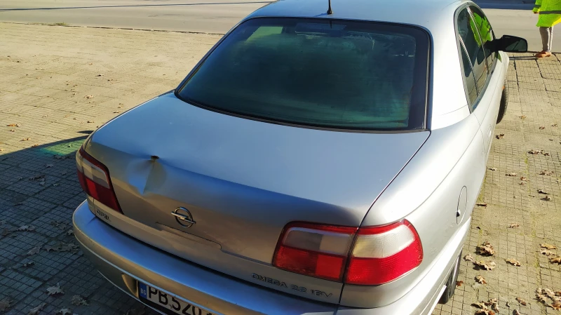 Opel Omega 2.2 16V + BRC, снимка 6 - Автомобили и джипове - 52807294