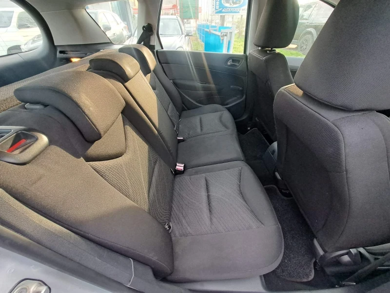 Peugeot 308 HDI, снимка 11 - Автомобили и джипове - 52838907