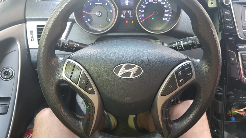 Hyundai I30 CRDI, снимка 4 - Автомобили и джипове - 53024137