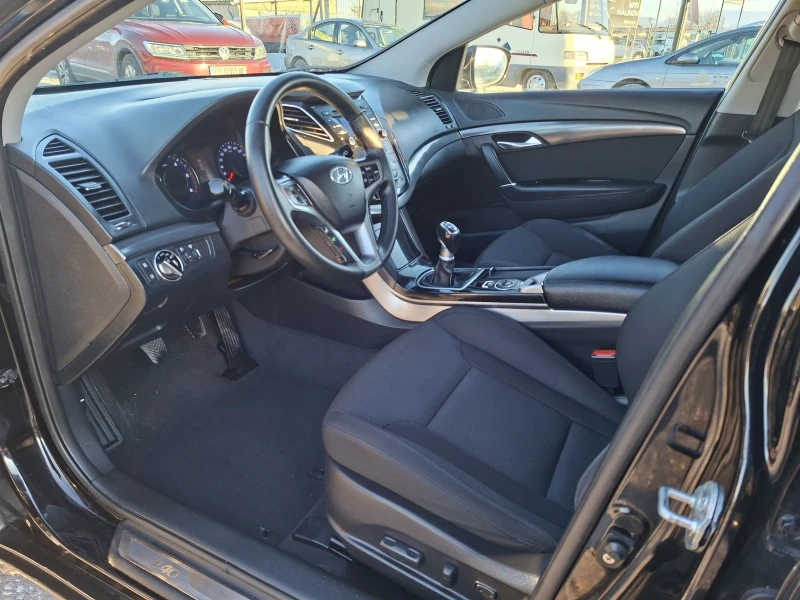 Hyundai I40 1.7D/196000км, снимка 9 - Автомобили и джипове - 53509390