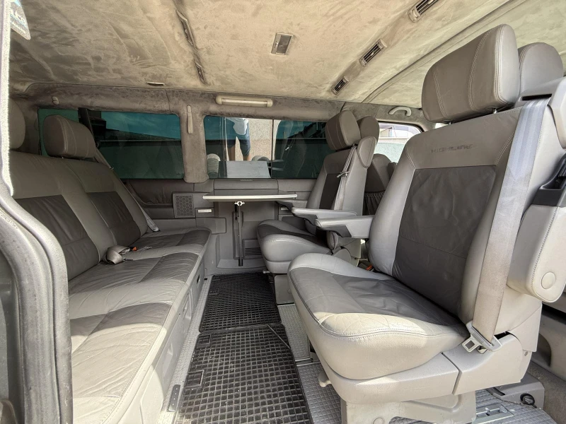 VW Multivan 2.5 TDI - 25000 лв. - 12351884 | Car24.bg