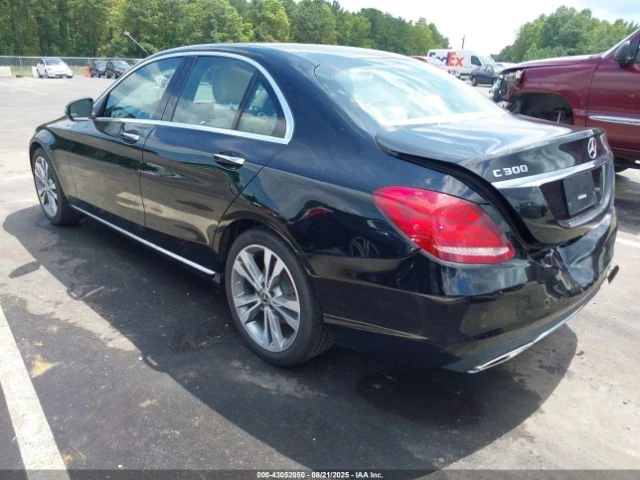 Mercedes-Benz C 300 Burmester* Подгрев* Keyless* Pano*  - изображение 3