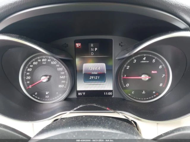 Mercedes-Benz C 300 Burmester* Подгрев* Keyless* Pano*  - изображение 7