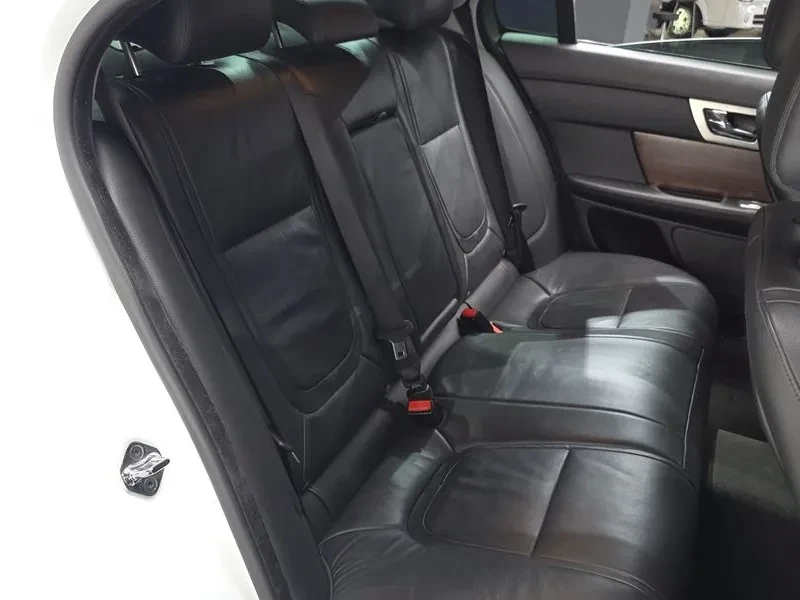 Jaguar Xf 3.0D | Mobile.bg � ����������� 12